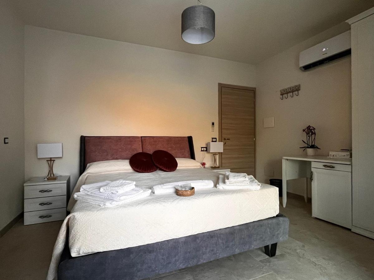 Lamefata Hotel San Teodoro  Eksteriør billede